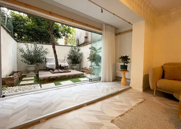 2br And 2bath Garden Pat Near To Nisantasi And Taksim #1 Apartamento *